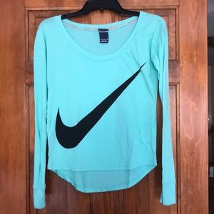 Nike long sleeve shirt
